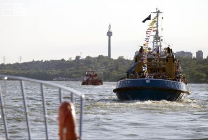 Ziua Marinei la Galaţi: Paradă navală, ceremonii militare şi religioase, jocuri marinăreşti şi expoziţii