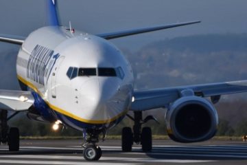 Se scumpesc biletele Ryanair – Directorul companiei: ”Era în care un bilet de avion costa 10 euro s-a terminat”