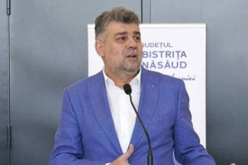 VIDEO Gafă a liderului PSD Marcel Ciolacu, la inaugurarea Polivalentei din Bistrița: „Am venit la inaugurarea unei case mortuare”. La o săptămână distanță, a spus că a fost „o glumă”