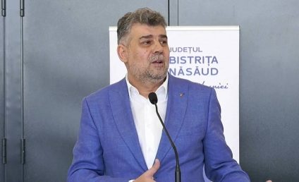 VIDEO Gafă a liderului PSD Marcel Ciolacu, la inaugurarea Polivalentei din Bistrița: „Am venit la inaugurarea unei case mortuare”. La o săptămână distanță, a spus că a fost „o glumă”