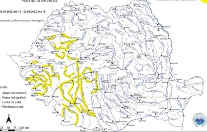 Hidrologii au instituit un Cod galben de viituri în 14 bazine hidrografice, valabil până luni după-amiaza