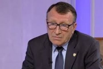 Stănescu: Scopul unei coaliţii de guvernare este să găsească soluţii, uneori chiar în detrimentul intereselor politice ale partidelor. Cea mai bună soluţie ar fi revenirea la reglementarea pieţei energetice