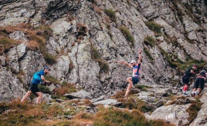 Peste 200 de alergători din zece ţări sunt aşteptaţi sâmbătă la ultramaratonul de la Bâlea Lac, singura competiţie  din România care se desfăşoară integral la peste 2.000 m altitudine