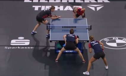 Bernadette Szocs, campioană europeană la dublu feminin, la tenis de masă, alături de austriaca Sofia Polcanova. Argintul a fost câștigat de perechea română Eliza Samara și Andreea Dragoman