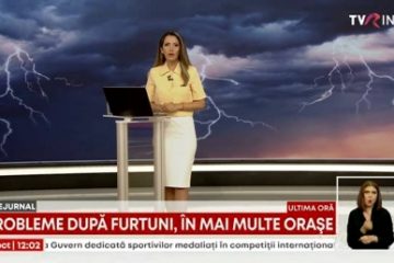 Furtunile au făcut ravagii în unele localități. Subsoluri inundate, traficul dat peste cap, iar la Piatra Neamț, Turnul lui Ștefan cel Mare a fost lovit de un trăsnet