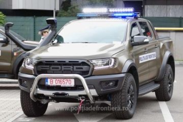 Poliția de Frontieră a primit în dotare primul lot de 12 autospeciale de patrulare 4×4 – Galerie FOTO