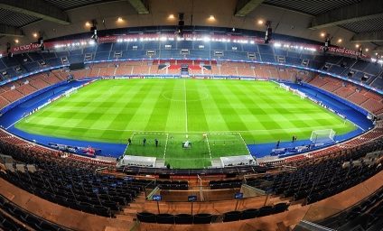 Guvernul francez ar putea interzice disputarea meciurilor în nocturnă, în cadrul unui plan de economisire a energiei