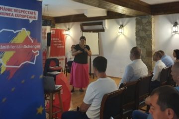 PES activists a lansat caravana ”România merită în Schengen”