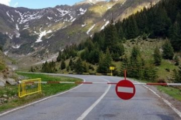 Circulaţia rutieră este închisă astăzi pe Transfăgărăşan pentru desfășurarea unei competiții ive