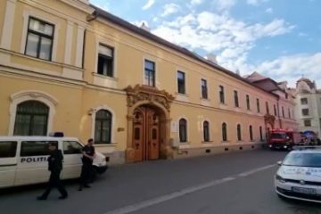 Alarmă falsă cu bombă la Episcopia Romano-Catolică din Timişoara