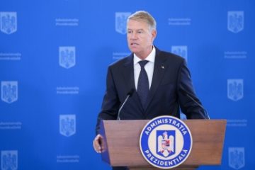 Iohannis: Printre provocările importante ale unui lider – să dea şansa tinerilor de a-şi manifesta creativitatea