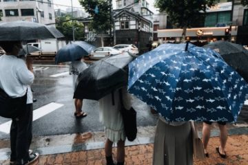 Meteo ANM: Cod galben de ploi şi vijelii în zone din 32 de judeţe, până sâmbătă seara