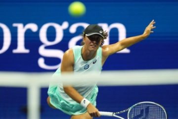 Tenis: Poloneza Iga Swiatek, noua campioană la US Open. Ea a învins-o lejer în ultimul act, în două seturi, 6-2, 7-6 (7/5) pe tunisianca Ons Jabeur