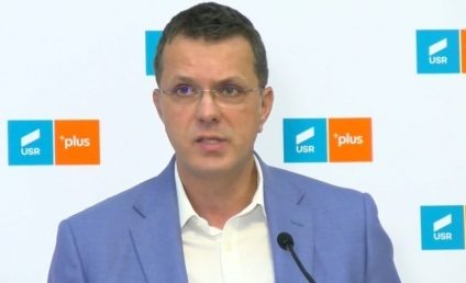 USR îi solicită premierului Ciucă să prezinte planul pentru tăierea pensiilor speciale