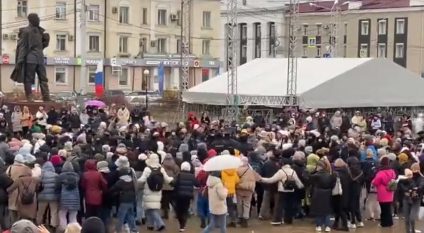 Aliaţi ai lui Putin se declară îngrijoraţi de ”excesele” mobilizării