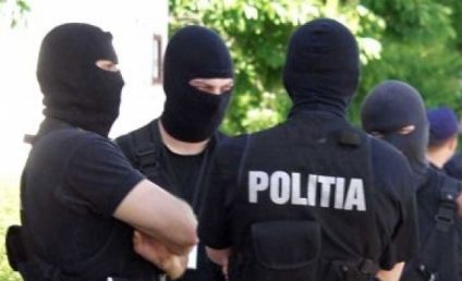 Peste 150 de persoane legitimate după meciul România – Bosnia-Herţegovina. Au fost aplicate şase sancţiuni contravenţionale