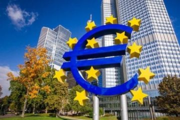Dobânzile la care se împrumută statele din zona euro au crescut semnificativ după alegerile din Italia. „Din acest cocktail din ce în ce mai neplăcut nu mai lipsea decât riscul politic, care a venit în weekend”