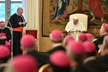 Papa Francisc a fost implicat în organizarea unui schimb de prizonieri în Ucraina