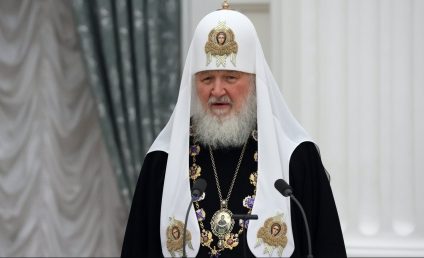 Patriarhul rus Kirill, în izolare, bolnav la pat, după ce a fost testat pozitiv la COVID-19