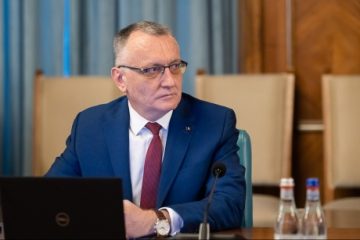 Sorin Cîmpeanu și-a anunțat demisia din funcția de ministru al Educației, după al doilea scandal privind o acuzație de plagiat