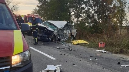 Doi morţi şi şase răniţi, în accidentul dintre un microbuz şi un autocamion la Slobozia Moară, județul Dâmbovița