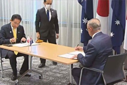 Japonia şi Australia semnează un pact de securitate istoric