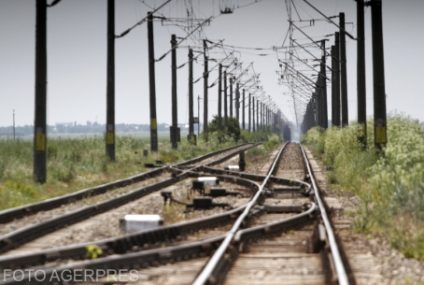 CFR SA a semnat primul contract de modernizare a infrastructurii feroviare cu fonduri din Planul Naţional de Redresare și Reziliență. Este vorba despre un lot din linia Caransebeș – Timișoara – Arad