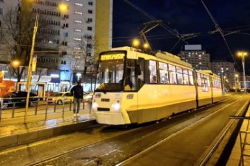 Traseul tramvaiului 21, deviat începând de vineri. Va fi înlocuit cu o linie de autobuz, pentru aproximativ 3 luni