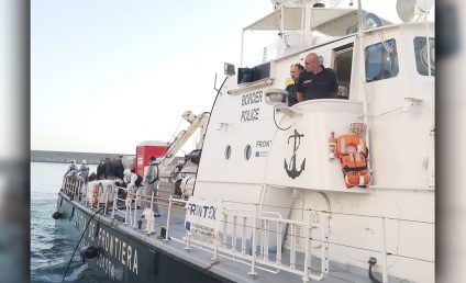 IGPF: Aproximativ 500 de persoane, salvate din apele Mării Mediterane de poliţiştii de frontieră români