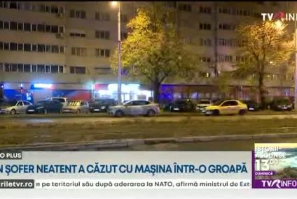 Un şofer neatent a căzut cu maşina într-o groapă din Pantelimon