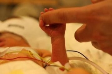 17 noiembrie, ziua mondială dedicată copiilor născuţi prematur. Anual, 15 milioane de copii se nasc prematur în lume