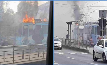 Incendiu la un tramvai din Capitală, zona Eroii Revoluției