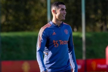 Fotbal: Nu mai există cale de înţelegere între Ronaldo şi conducerea lui United, crede Gary Neville