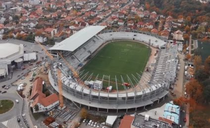 Stadionul Municipal din Sibiu va fi inaugurat la meciul FC Hermannstadt – Farul Constanţa, pe 10 decembrie. Modernizarea a costat aproape 30 de milioane de euro