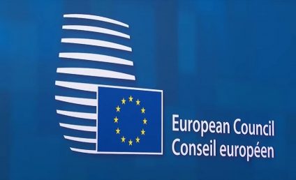 Sprijinirea populaţiei pentru plata facturilor şi prelungirea acordării voucherelor sociale de 250 de lei, agreate de Comisia Europeană