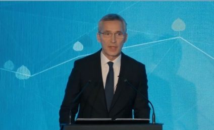 Forumul Aspen a început astăzi la București. Secretarul general al NATO Jens Stoltenberg: NATO este aici și NATO este vigilentă. Ca răspuns al invaziei rusești, am dublat numărul grupurilor de luptă de la 4 la 8