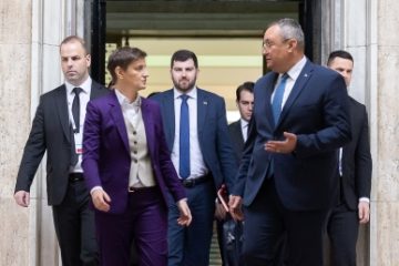 Premierul Nicolae Ciucă şi omologul său de la Belgrad, Ana Brnabic, au discutat despre proiecte în domeniul conectivităţii energetice şi de tran