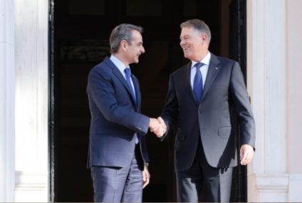 Președintele Klaus Iohannis i-a mulțumit premierului elen, Kyriakos Mitsotakis, pentru pentru sprijinul constant al Greciei privind aderarea României la spațiul Schengen