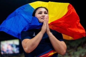 Bianca Ghelber, campioana europeană la aruncarea ciocanului, a fost desemnată cea mai bună atletă română a anului 2022. Cel mai bun atlet este Alin Firfirică