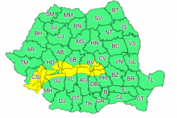 Avertizare meteo de vreme rea. Cod galben de ninsori viscolite în zone de munte. În restul țării urmează câteva zile cu temperaturi mai ridicate, iar în weekend vremea se răcește