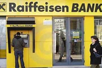 Salarii întârziate din cauza unor probleme de conectivitate la banca Raiffeisen