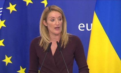 Preşedintele Parlamentului European vine în România. Marţi, Roberta Metsola va avea o întâlnire cu tinerii la Universitatea din Bucureşti