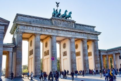 Germania: Camera superioară a parlamentului a adoptat o reformă vizând facilitarea obţinerii dreptului de şedere