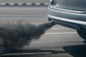 Acord în cadrul UE privind o amplă reformă a pieţei carbonului. Gospodăriile vor plăti pentru poluarea provocată de utilizarea carburanţilor şi încălzirea cu gaz. Companiile industriale vor fi obligate să-şi reducă emisiile