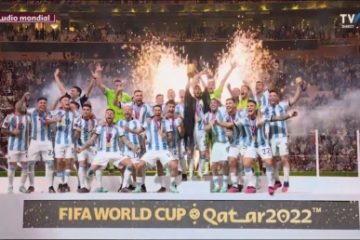 Argentina este noua campioană mondială la fotbal, după ce a învins Franța la loviturile de departajare. Messi își îndeplinește visul, la ultimul lui Campionat Mondial