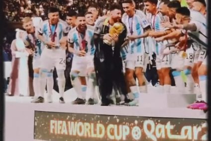 Messi: Această Cupă Mondială îi aparține și lui Diego Maradona, care ne-a încurajat din Cer