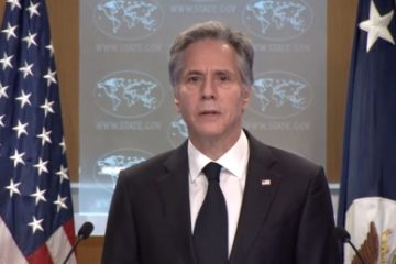 Avertismentul secretarul de stat american Antony Blinken asupra interdicţiei impuse de talibani femeilor de a lucra în ONG-uri