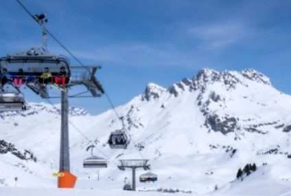 Avalanșă în regiunea Vorarlberg din vestul Austriei, în ziua de Crăciun. Salvatorii caută două persoane dispărute