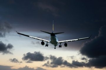 Trei companii şi un broker au fost amendate de Consiliul Concurenței pentru înțelegeri pe piața asigurărilor de aviaţie din România