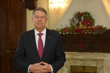 Klaus Iohannis, mesaj de Anul Nou: Provocările istorice pe care le-am înfruntat au scos în evidență capacitatea de a rămâne solidari